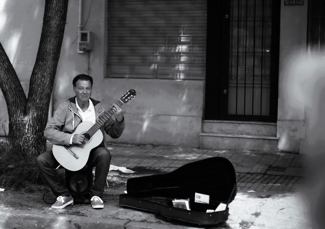 uruguayan singer backstage